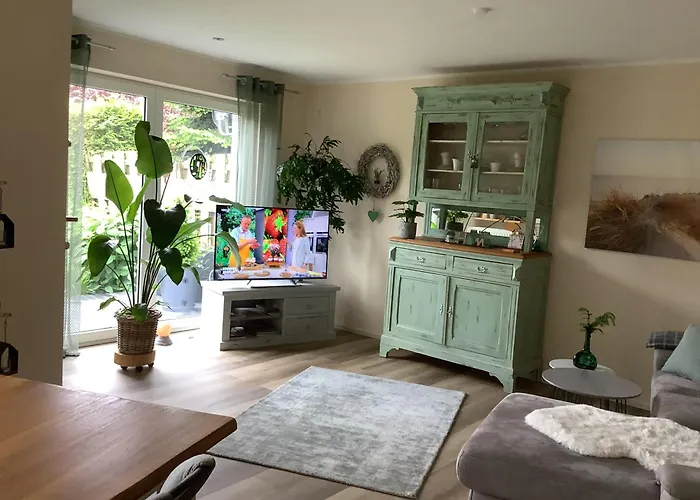 Helle Freundliche Wohnung 50Qm Mit Garten Zum Wohlfuehlen