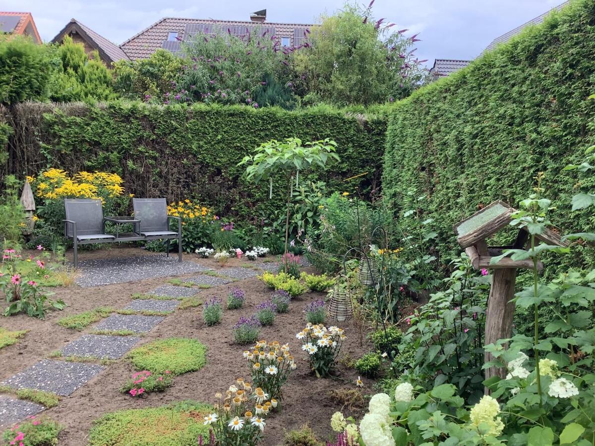 Apartment Helle Freundliche 50qm Mit Garten Zum Wohlfuehlen